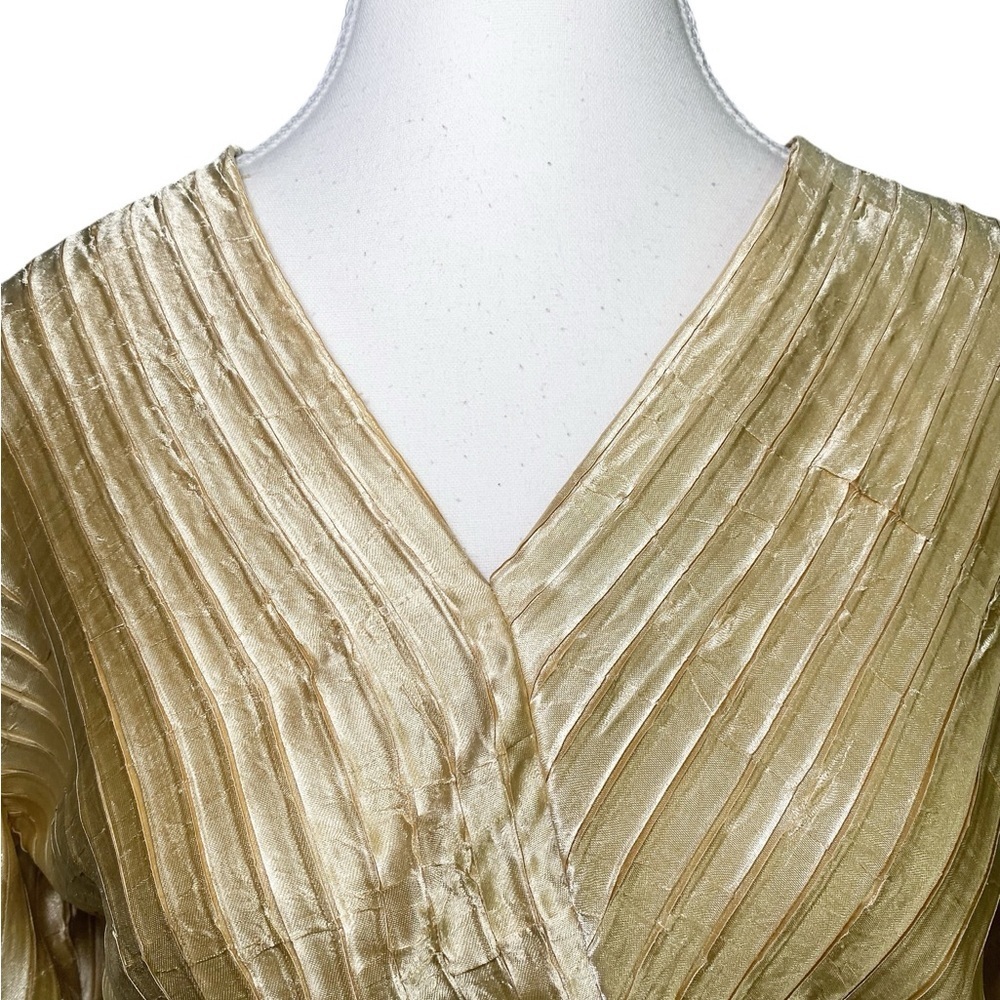 Cato Gold Pleated Women's Blouse - Picture 4 of 14